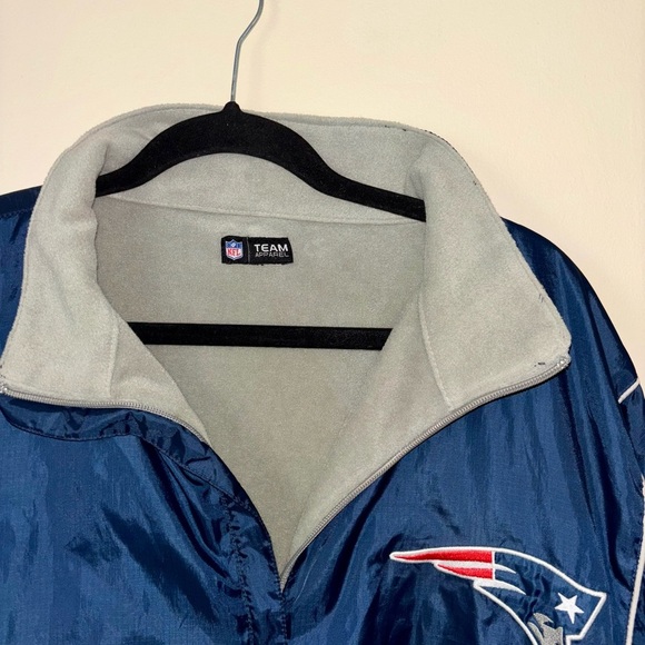 NFL Official Patriots Fleece Lined Windbreaker, Quarter Zip, Reversible - Picture 3 of 8